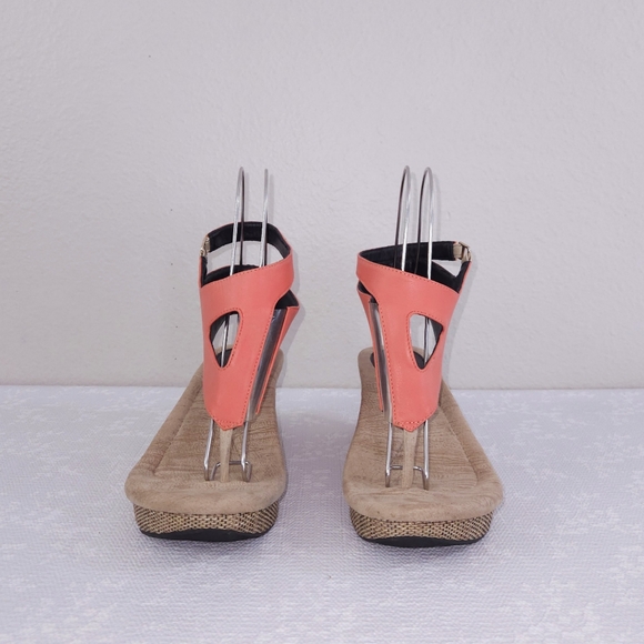 MODZORI Amaya Reversible Wedge Sandals - Picture 5 of 10